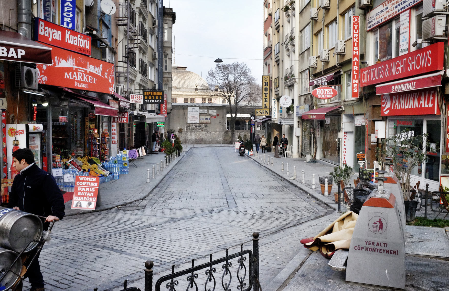 Street portraits by Shane Nagle; Istanbul, Turkey
