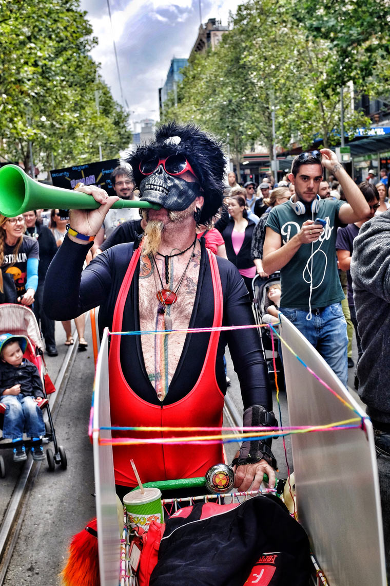 Street portrait photography by Shane Nagle: March in March, Melbourne